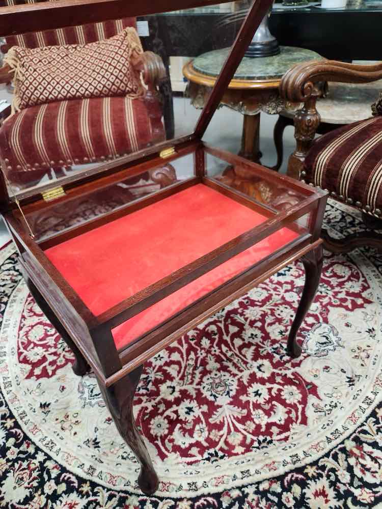 Antique Mahogany Glass Shadow Box End Table
