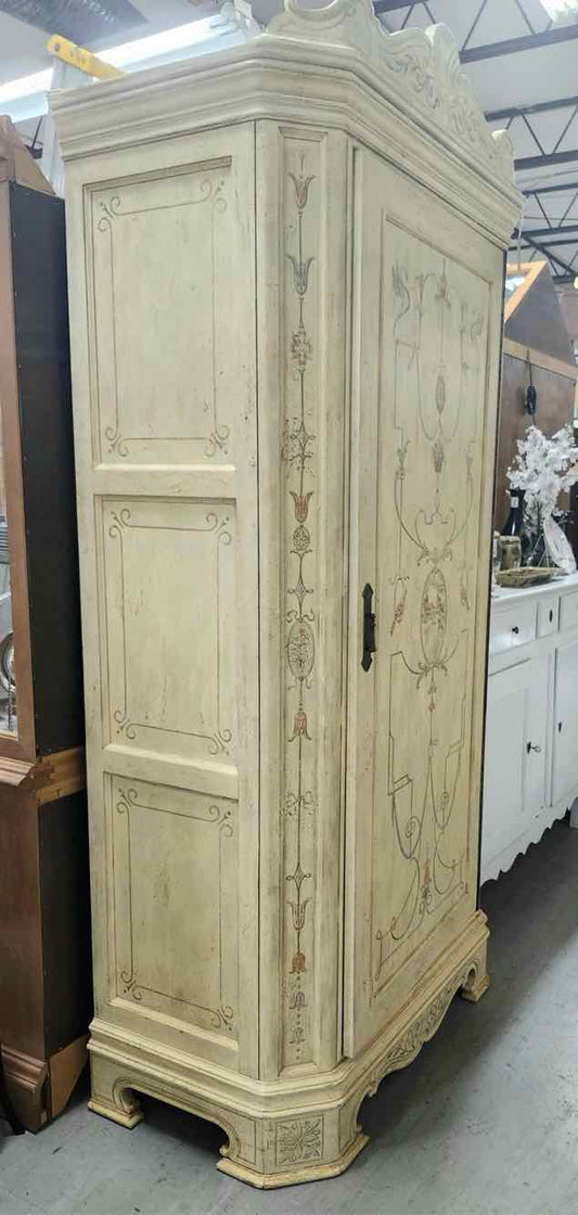 Vtg. Drexel Heritage Biltmore Collection Armoire