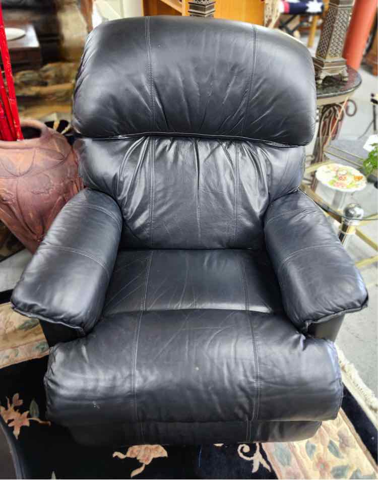 Black Lay Z Boy Recliner