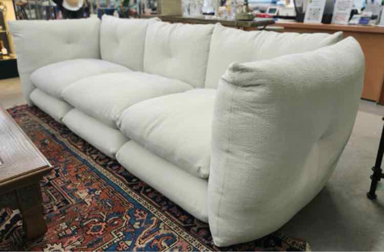 Perron Pillo Knoll 3pc Couch