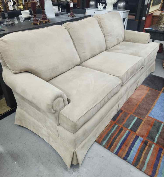 "American" Beige Temple Furniture Sofa