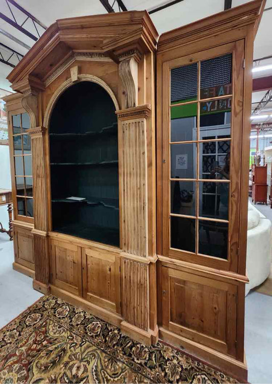 Pine Bibliotec Cabinet