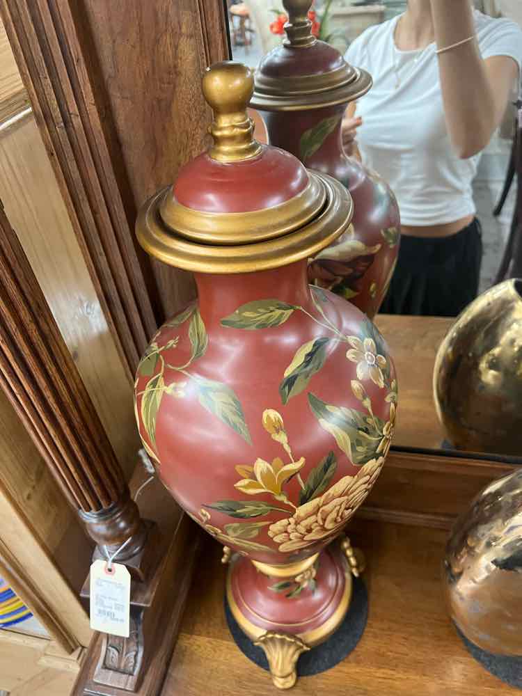 Pair of Urns