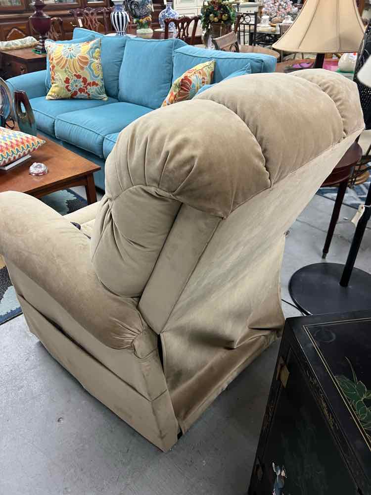 Cozy Recliner and Lift Chair