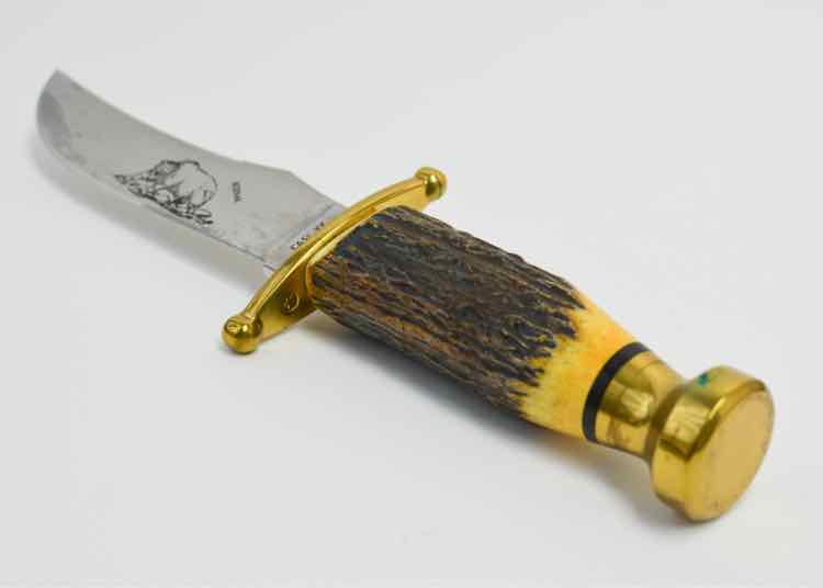 Buck David Yellowhorse Vtg. Horse Knife