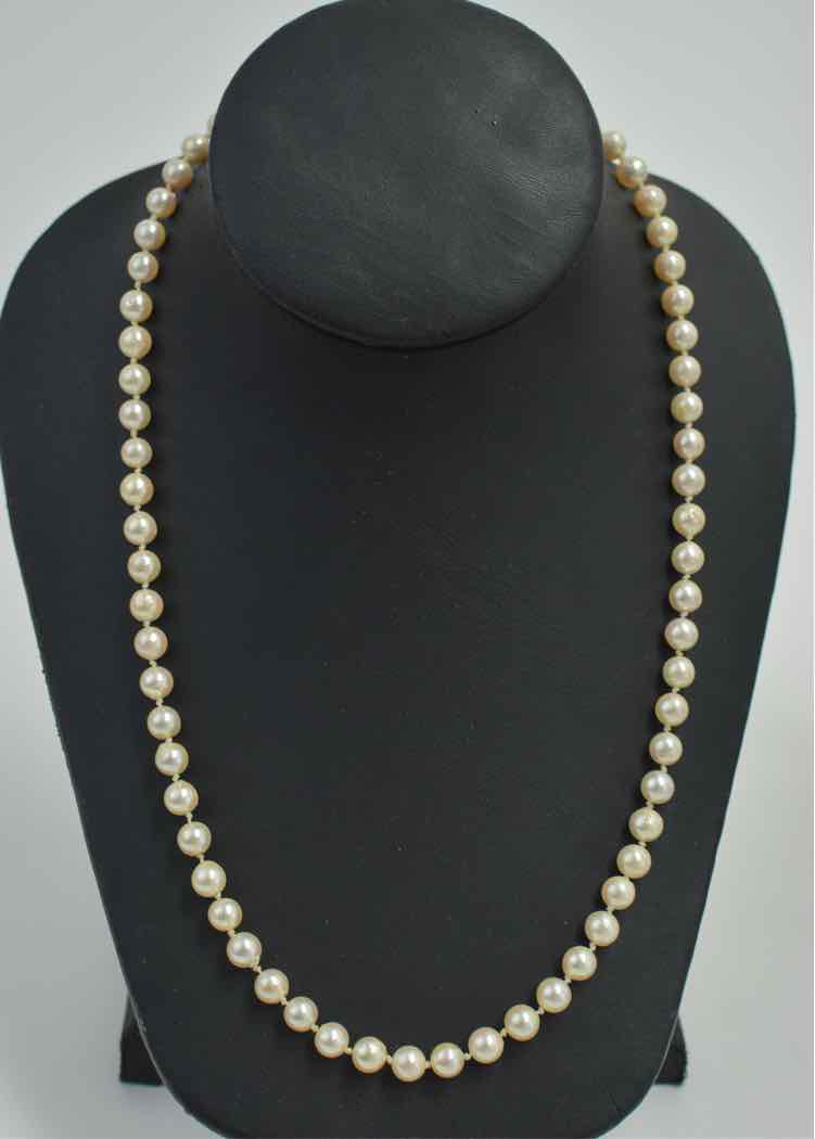 Pearl Necklace