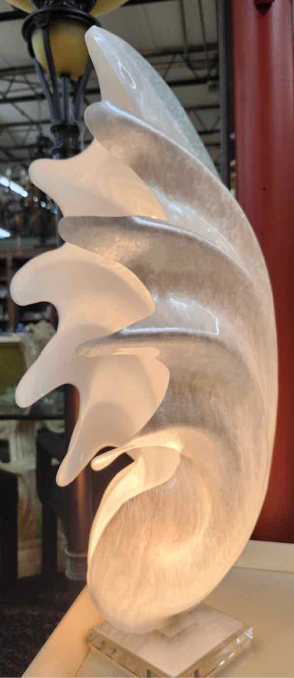 Vtg. Rougier Lucite Seashell Lamp