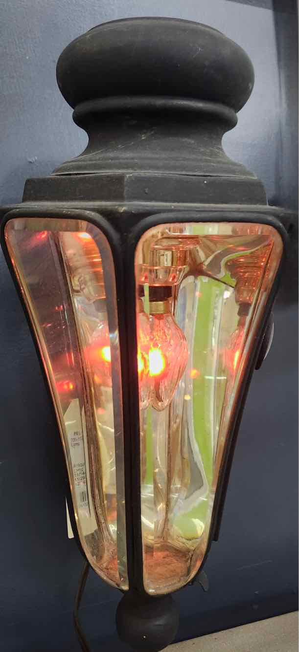 Antique Carriage Lantern Lamp