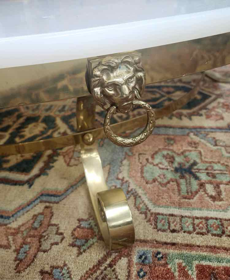 Onyx Top Coffe Table w/Gold Lion Head Base