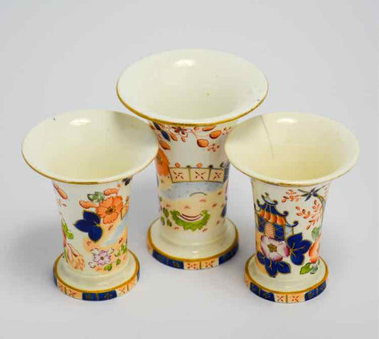 Set of 3 Gaudy Vases