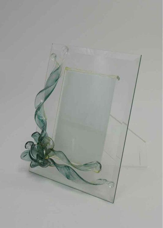 Berni Glass Art Drip Float Picture Frame
