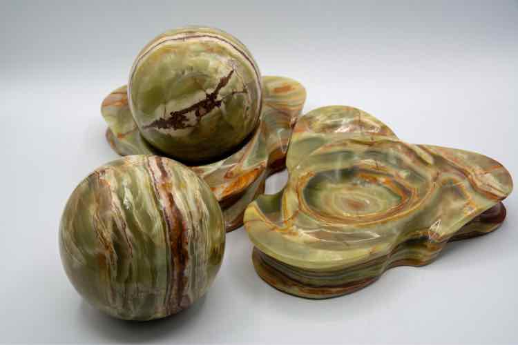 Onyx Ball and Holder Decor