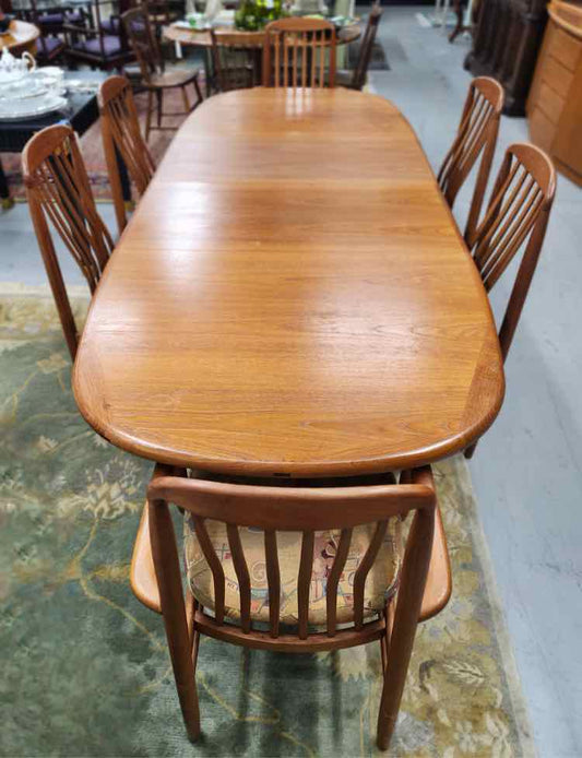 MCM Teak Benny Linden Table w/6 Chairs