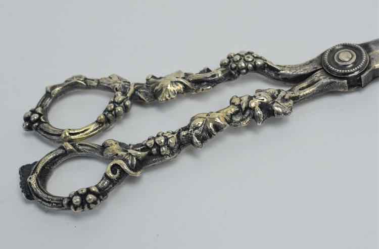 Gorham NSO Grape Cluster Silver Shears