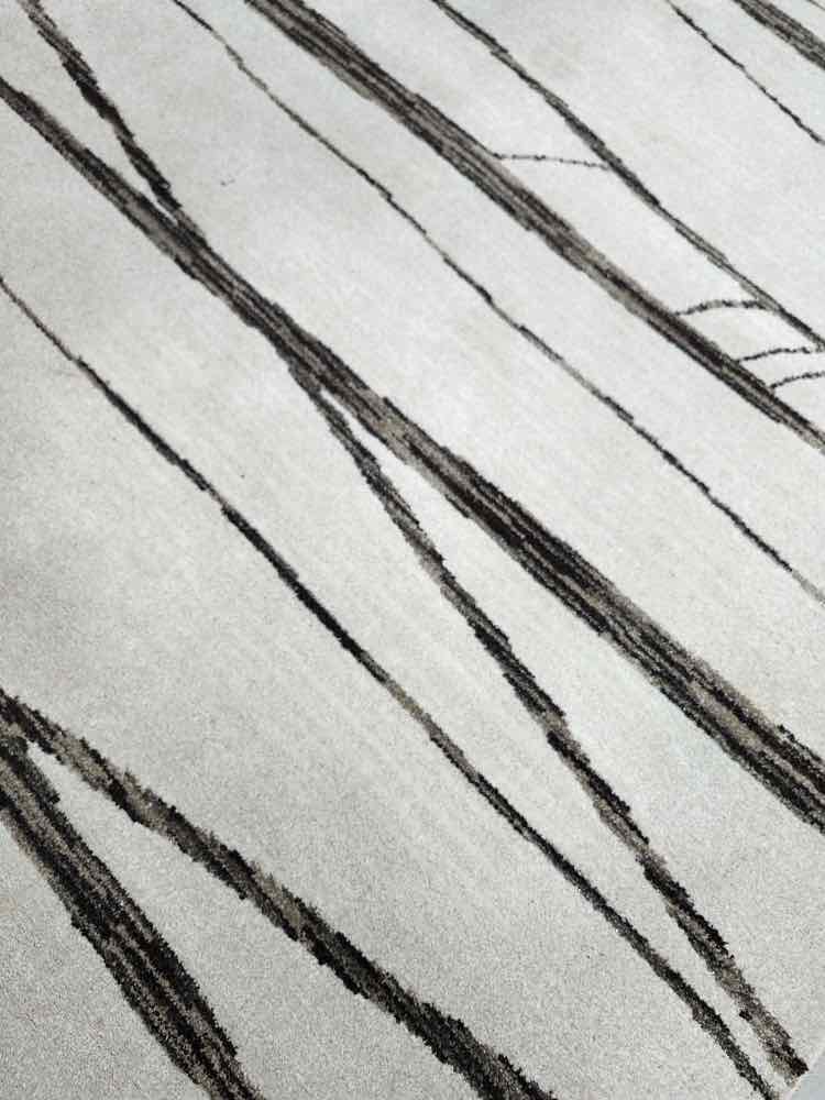 Michael Amini Rug