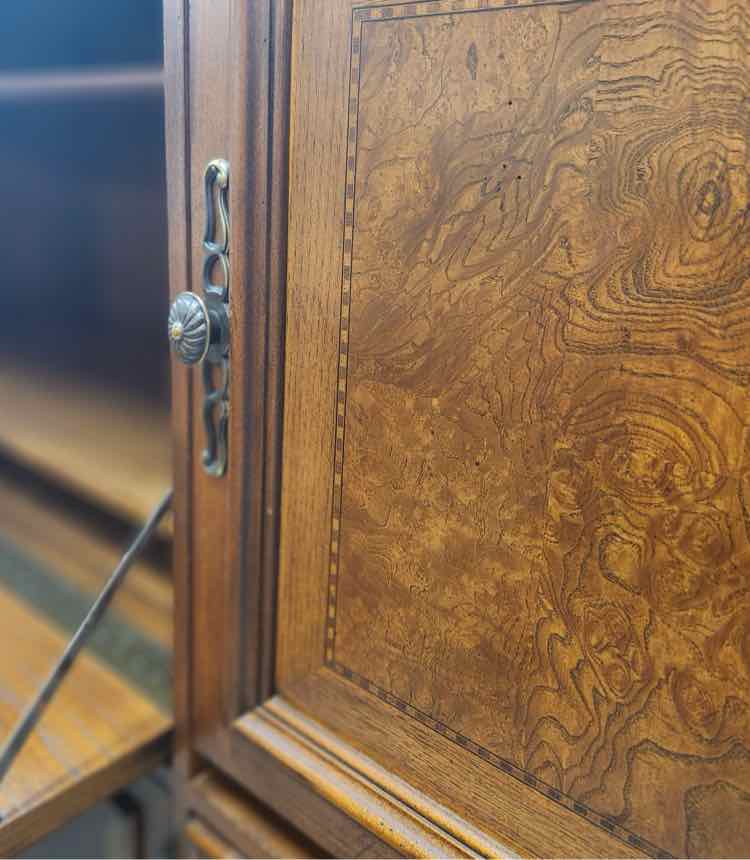 Thomasville Desk Unit