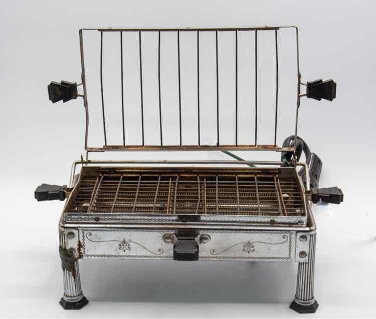 Vtg. Sunbeam Toaster