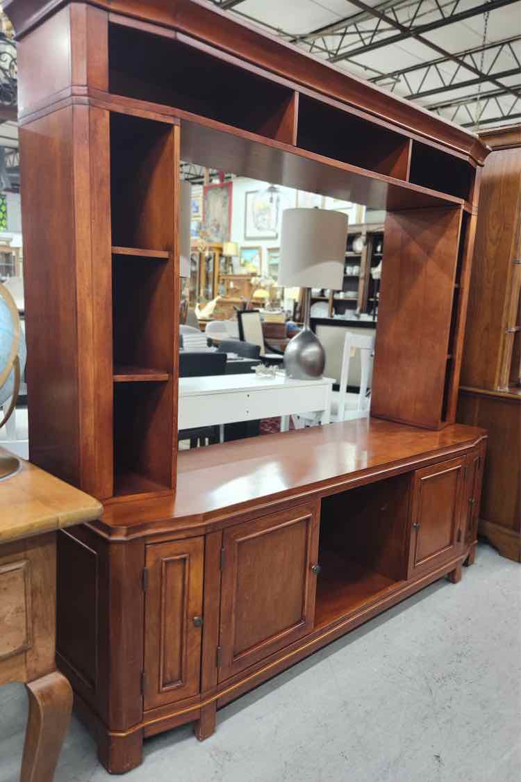 Cabinet 4pc Entertainment Center