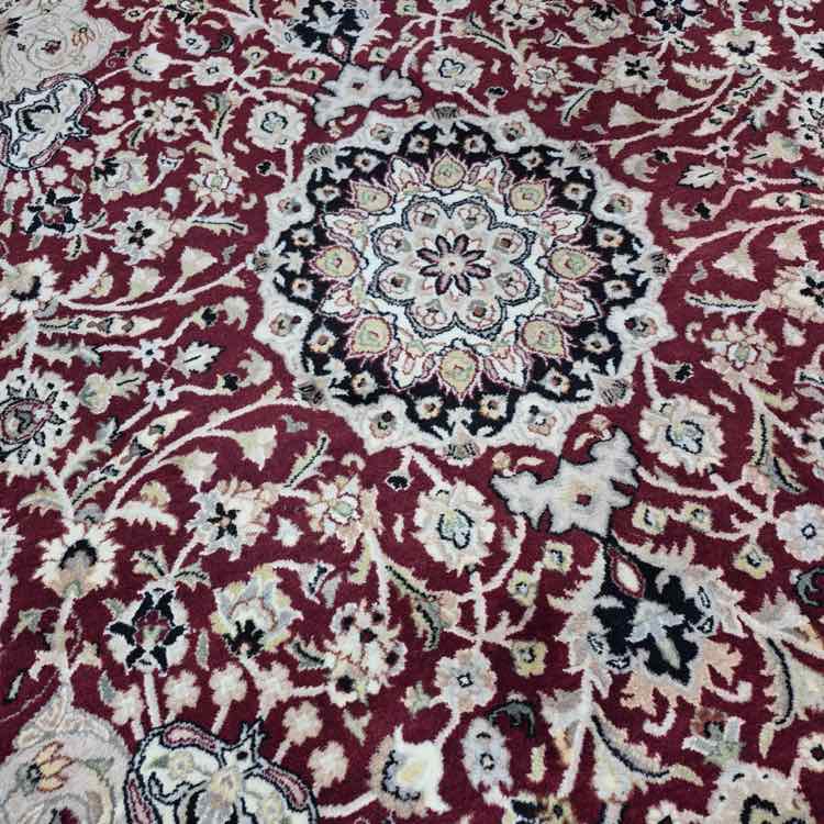 Rug