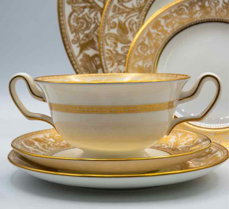 Gold Florentine Wedgewood Dinner Set