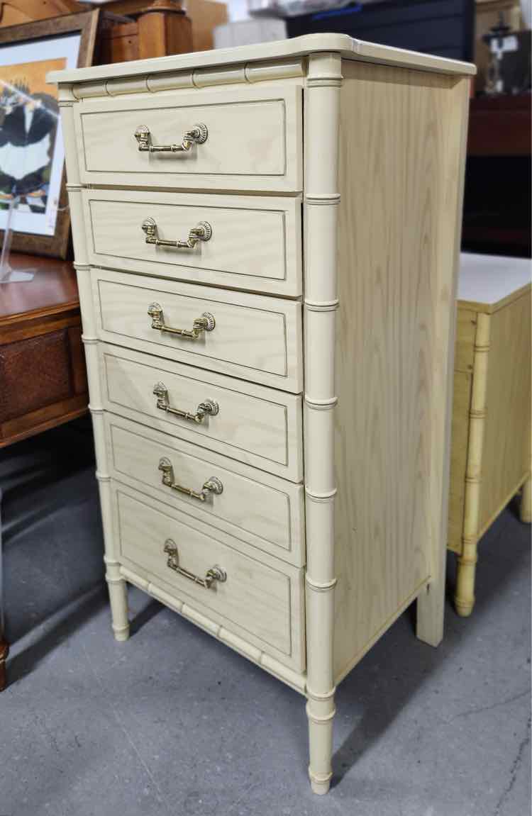 Dresser Henry Link Style Bamboo Lingerie Chest
