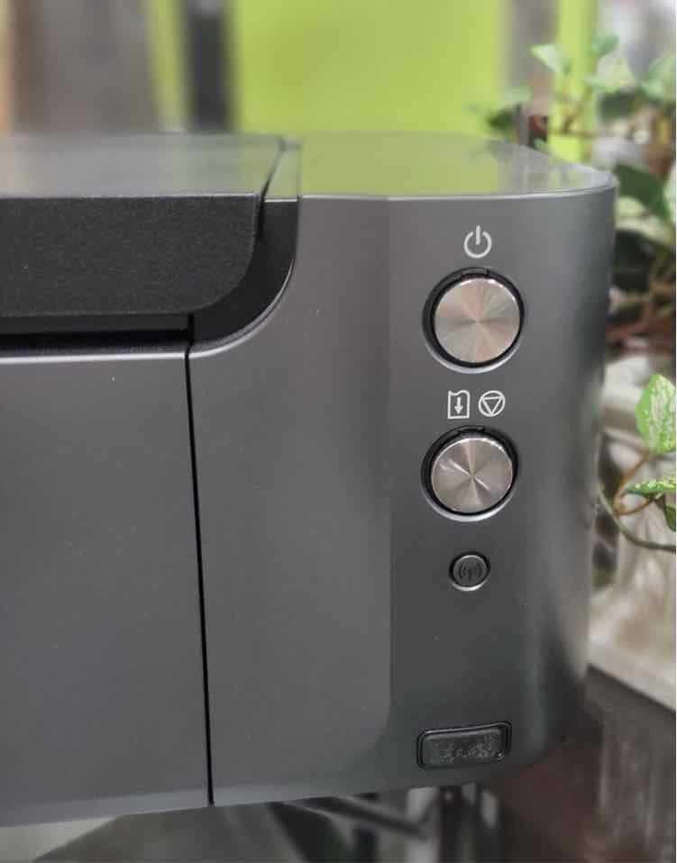 Canon Pixma Pro-10 Printer w/Ink