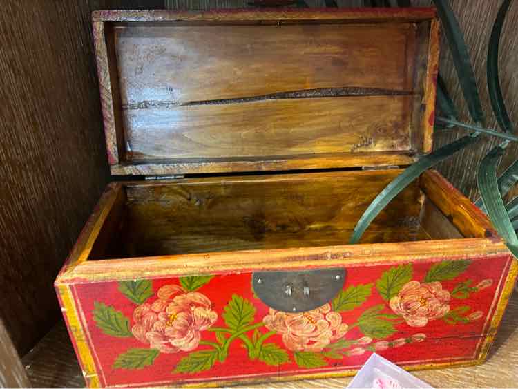 1940's Chinese Box