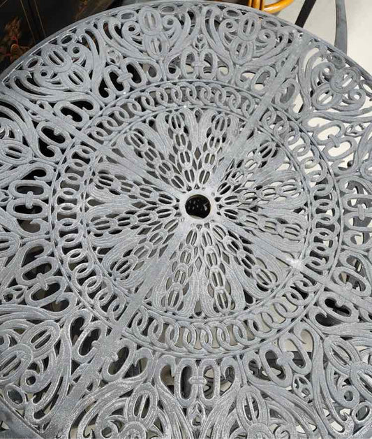 Cast Aluminum Outdoor Dining Set