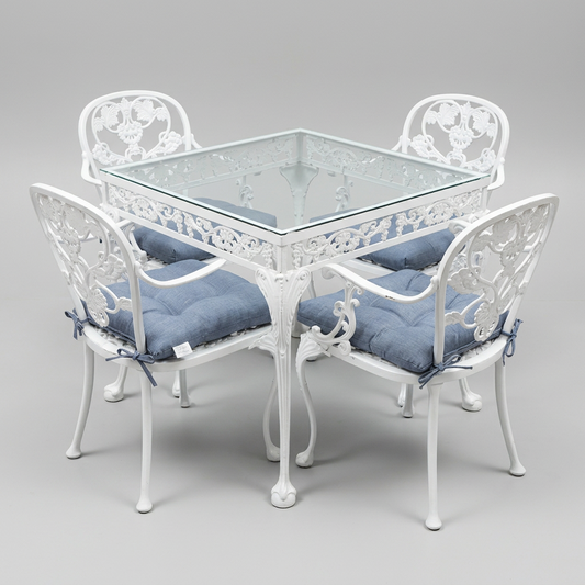 Outdoor Furniture White Metal Table w/4 Chairs