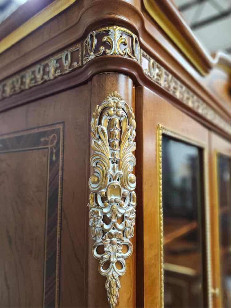 Cabinet  Executive Bibliotec