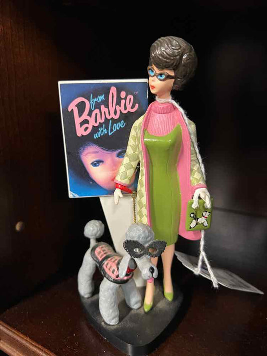 BARBIE FIGURINE