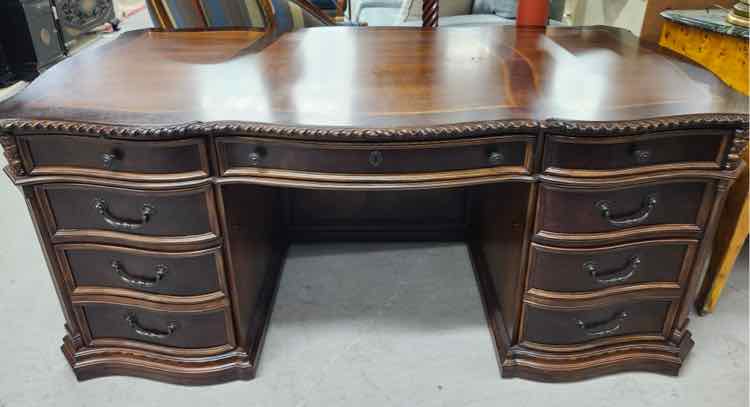 Hekman Wood Inlay Executive Desk