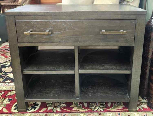 Havertys 1 Drawer Cabinet