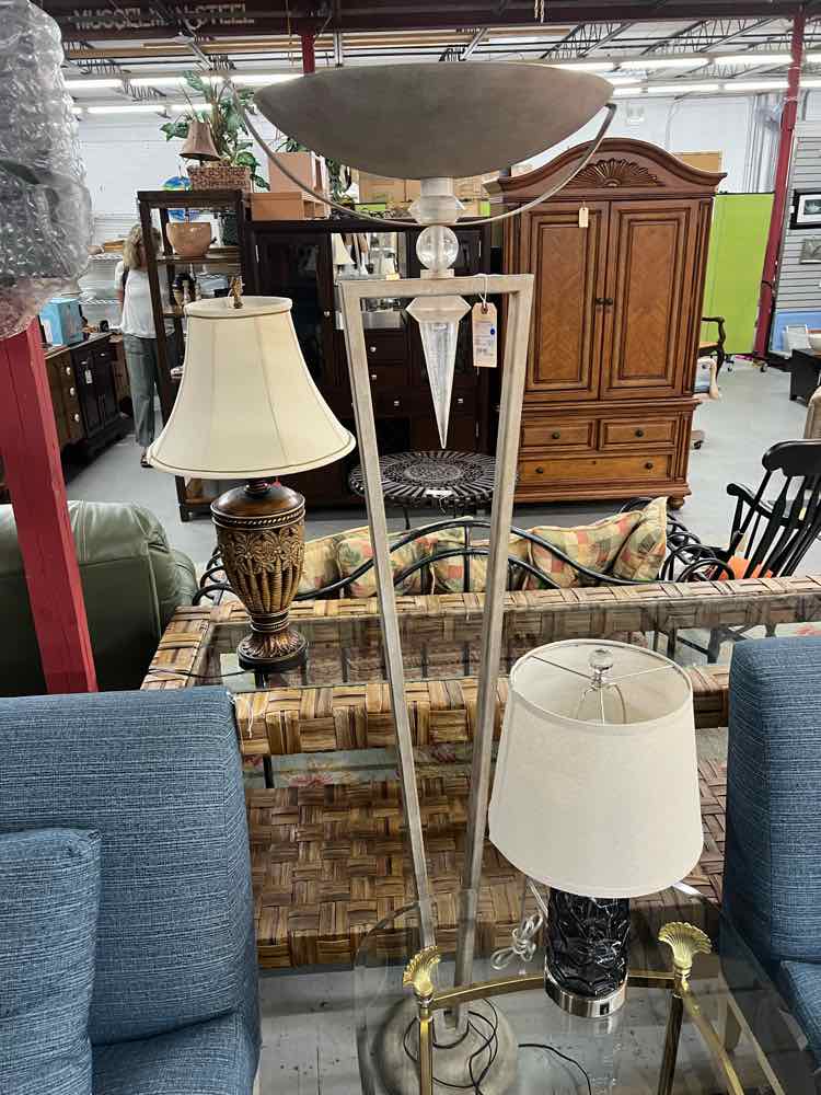 LARGE 'DECO' FLOOR LAMP