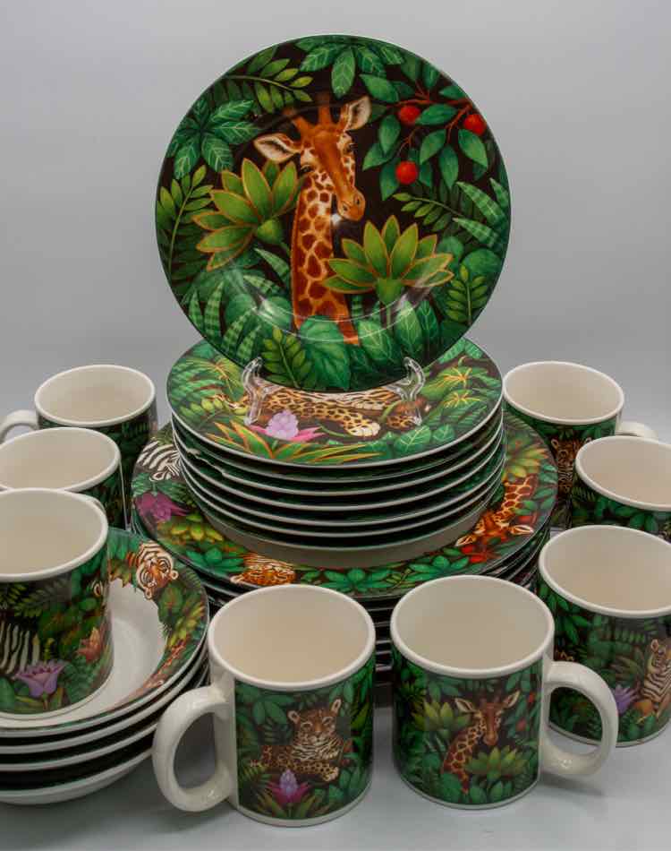 Sakura Animal Plate Set  27pc