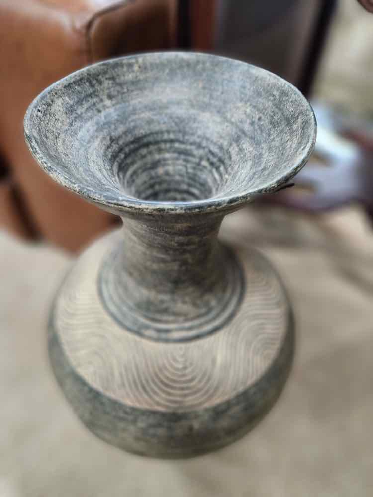 Swirl Inlay Pottery Vase