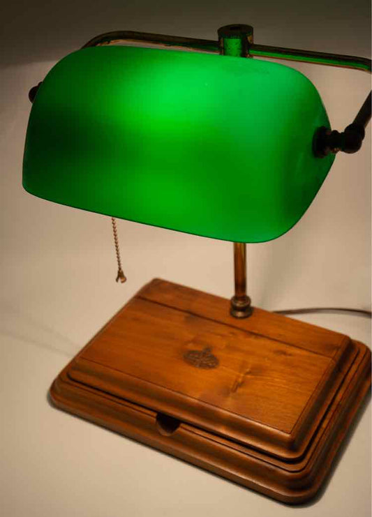 Bankers Green/Wood Desk Lamp