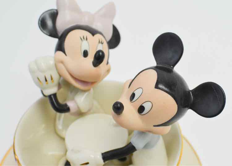 Lenox 'Mickey's Teacup Twirl'