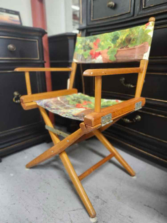 Geranium Flowered Folding Chair