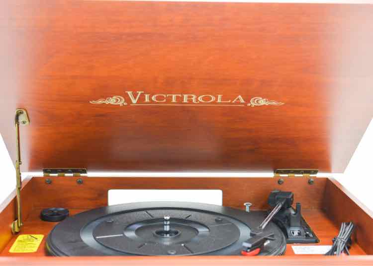 Victrola Quicy 6in1 Bluetooth Record Player