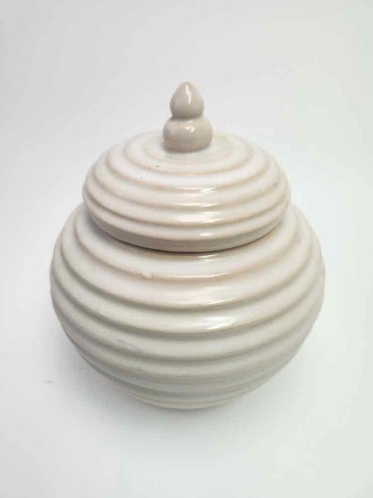 Ribbed Bee Hive SHaped Ceramic Urn