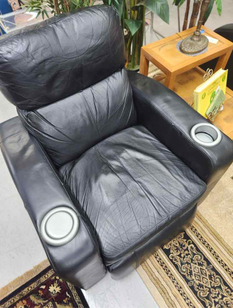 Black Electric Lazy Boy Recliner
