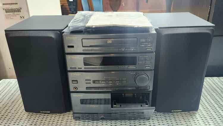 Vtg. Pioneer Stereo Stack