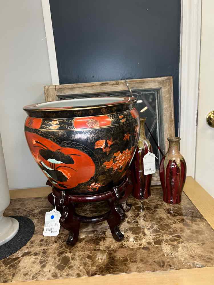 Pot on Stand