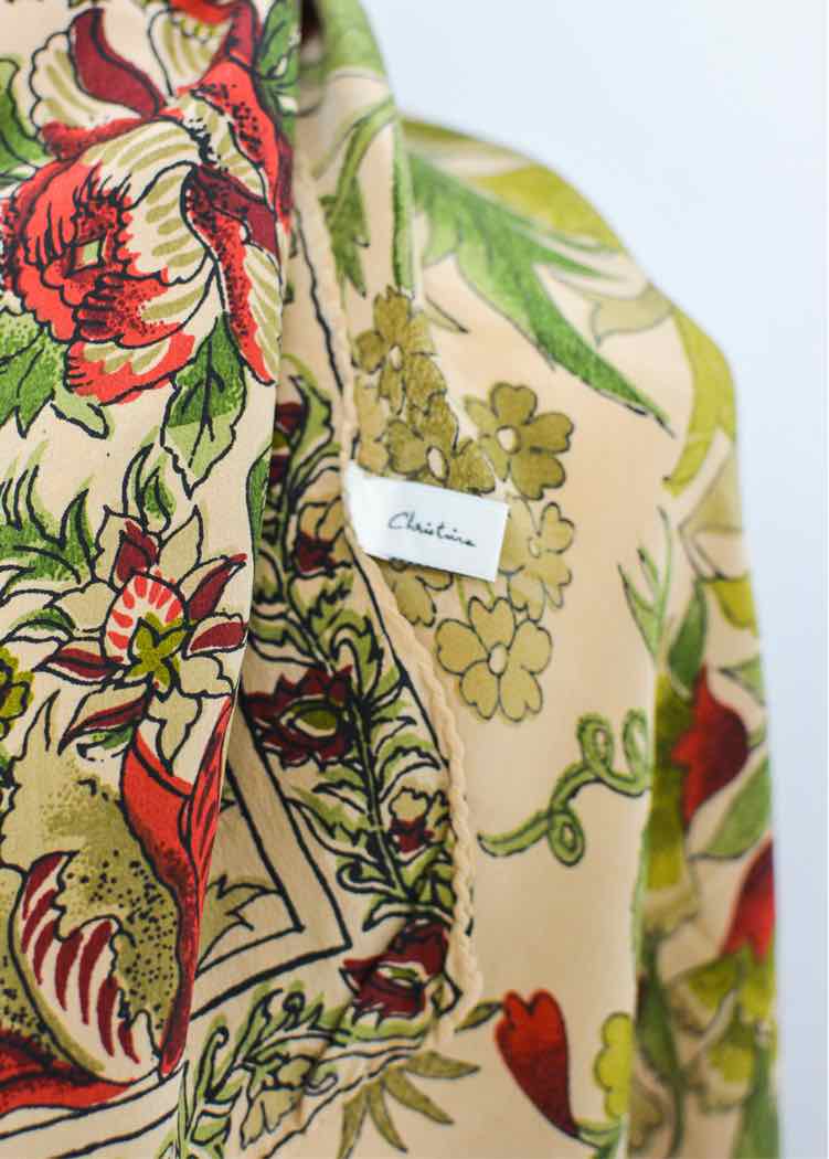 Vtg.Strya Paul Christina 100% Silk Shawl