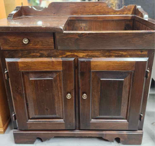 Dry Wood Sink