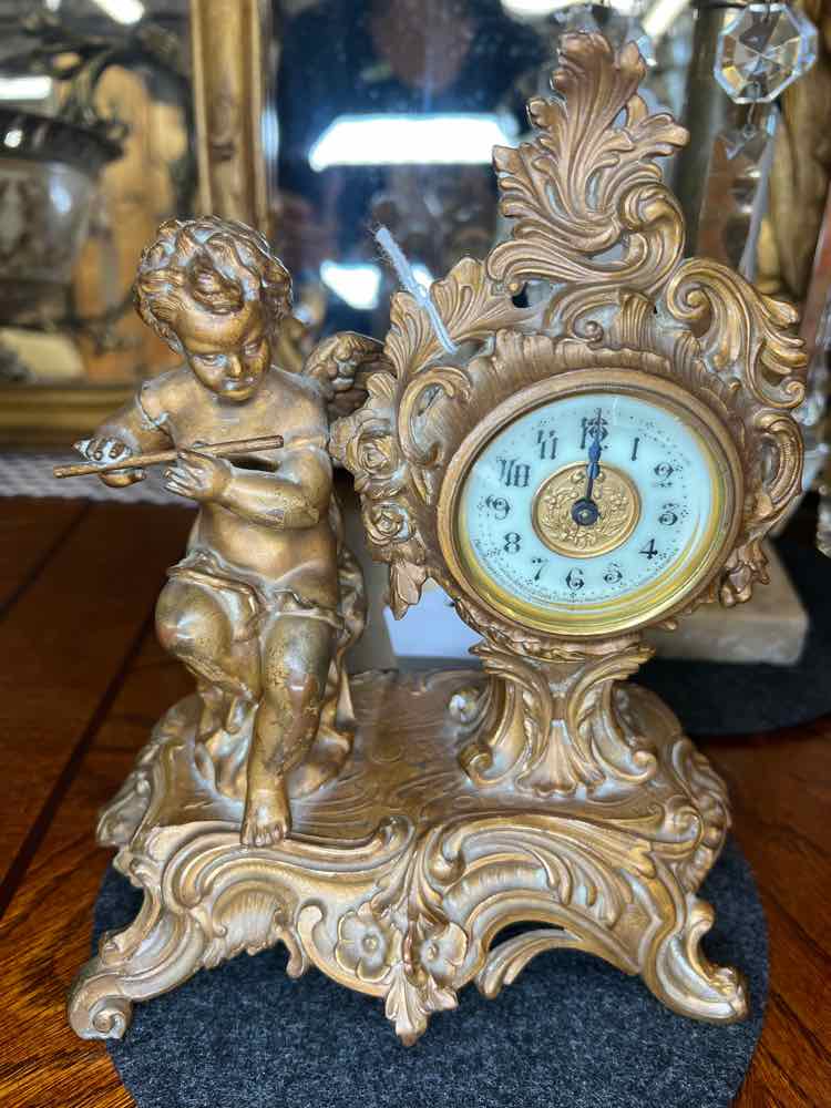 1800's French Rococo Bronze Mantel Clock