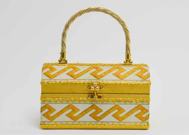 Vtg.Yankee Traveler Box Handbag
