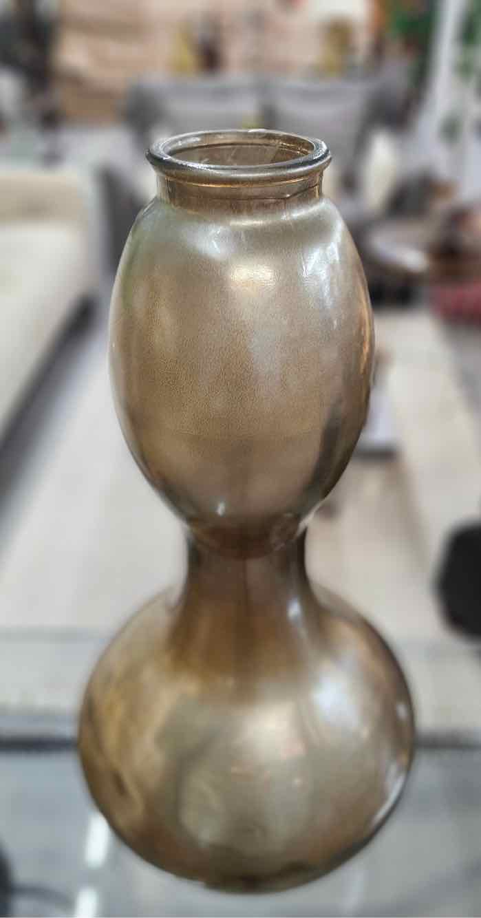 METALLIC VASE