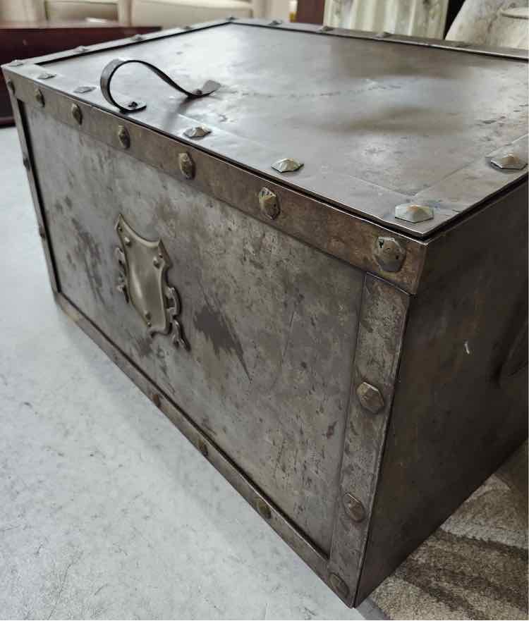 Vtg. Metal Trunk
